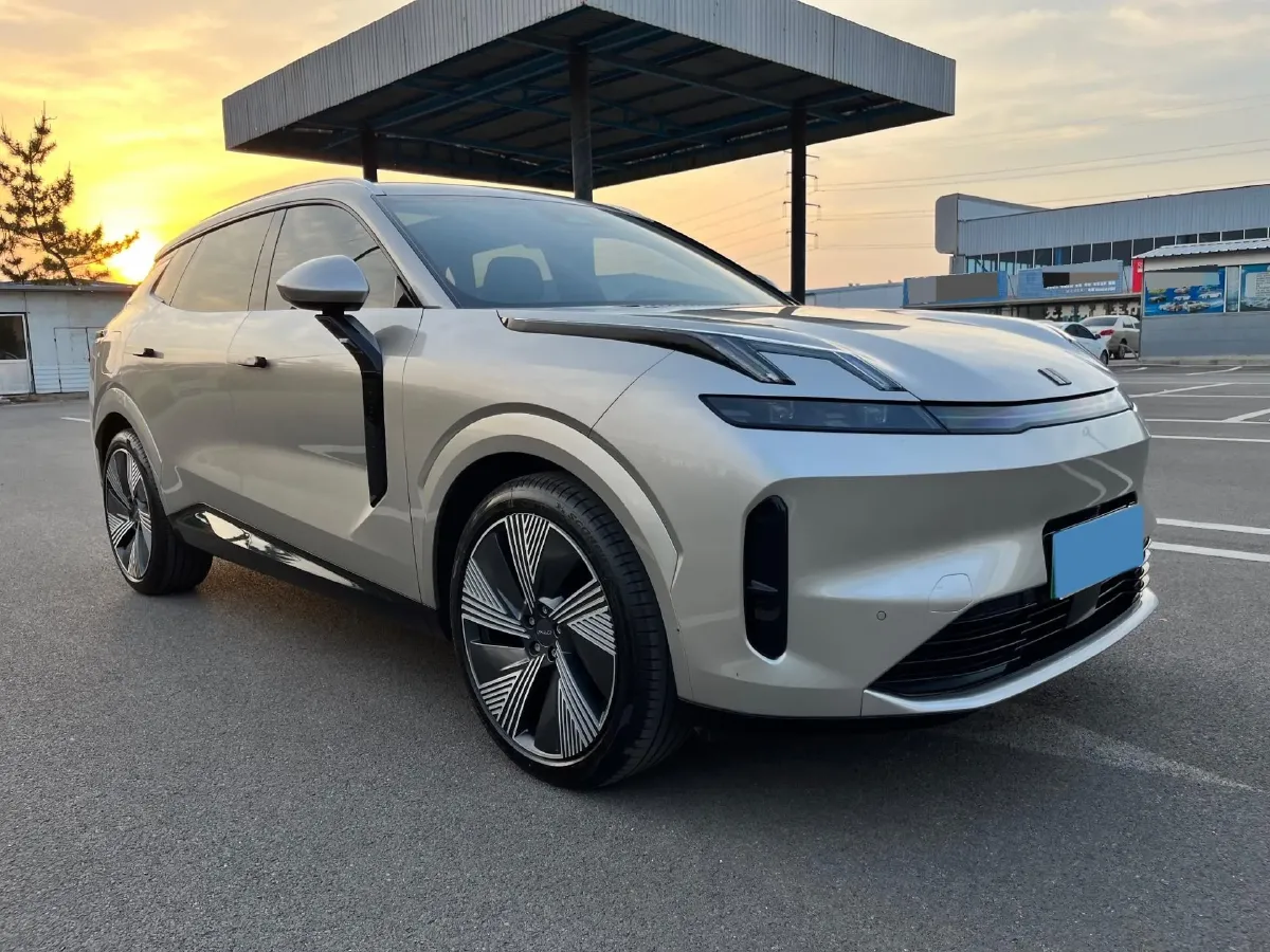 2023 LYNK&CO 08 EM-P 1.5T 163HP L4 3DHT PHEV 21.2KWH,autocango,china used car exporter,china ev exporter,chinese used car exporter,chinese used ev exporter