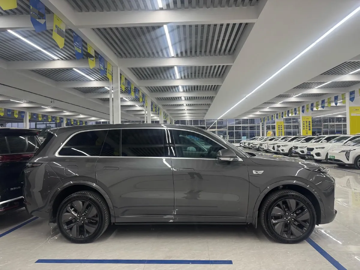 2024 Li L9 Range Extended 154HP REEV 52.3KWH,autocango,china used car exporter,china ev exporter,chinese used car exporter,chinese used ev exporter