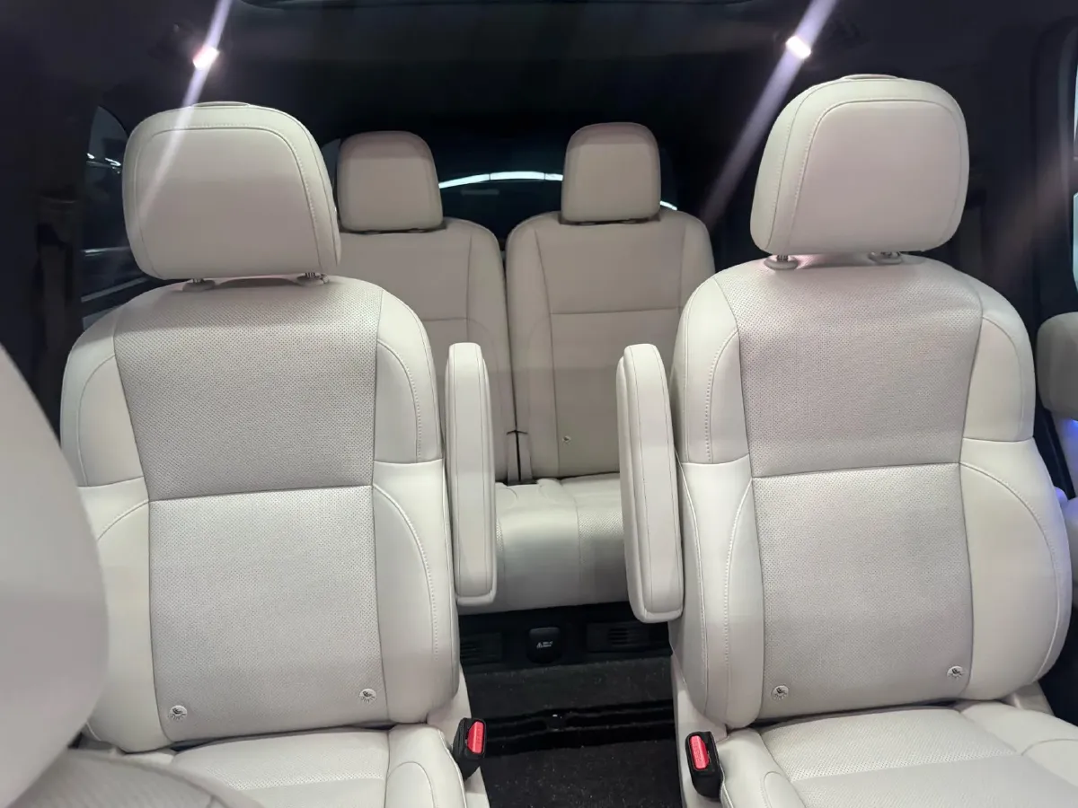 2024 Li L9 Range Extended 154HP REEV 52.3KWH,autocango,china used car exporter,china ev exporter,chinese used car exporter,chinese used ev exporter