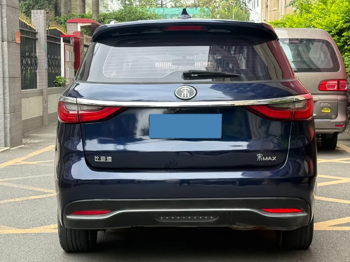 2018 BYD Song MAX 1.5T 154HP L4 6DCT,autocango,china used car exporter,china ev exporter,chinese used car exporter,chinese used ev exporter