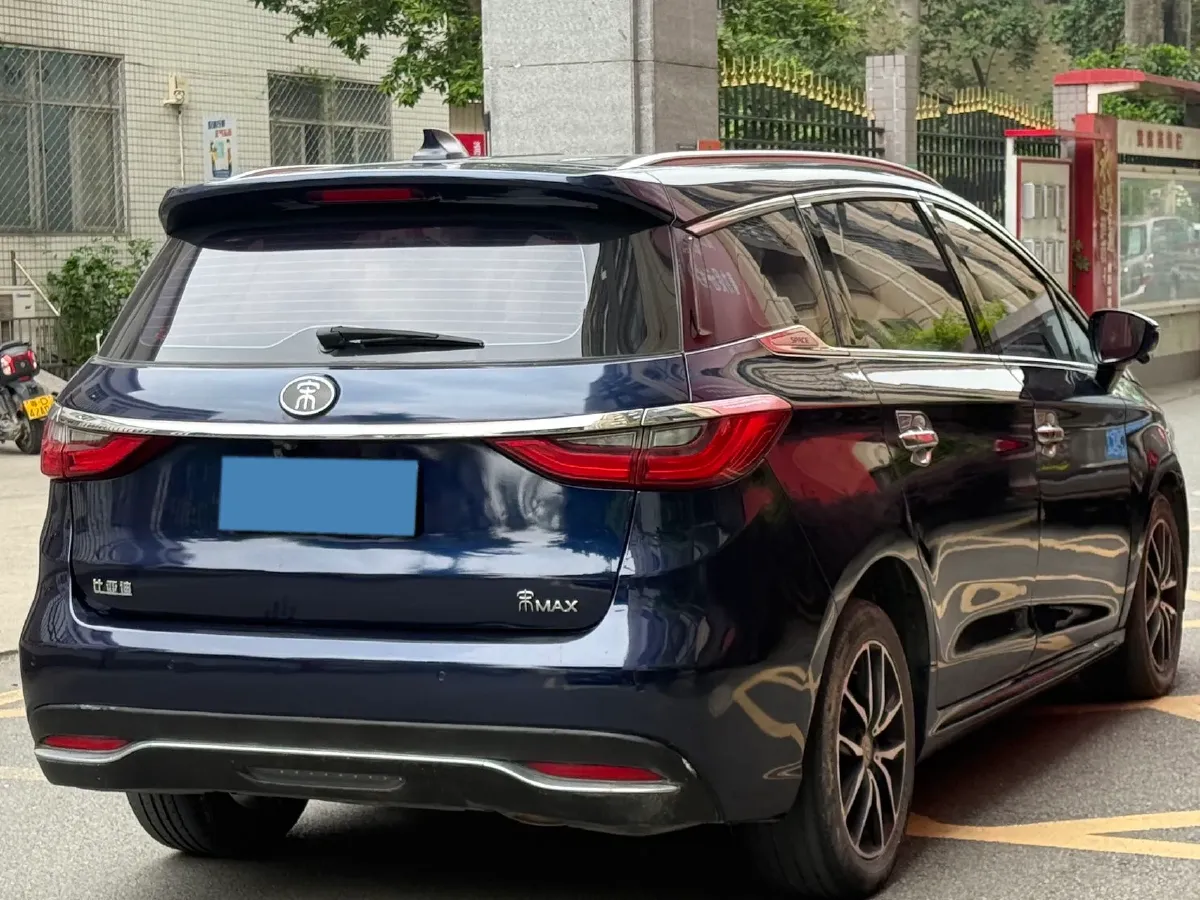 2018 BYD Song MAX 1.5T 154HP L4 6DCT,autocango,china used car exporter,china ev exporter,chinese used car exporter,chinese used ev exporter
