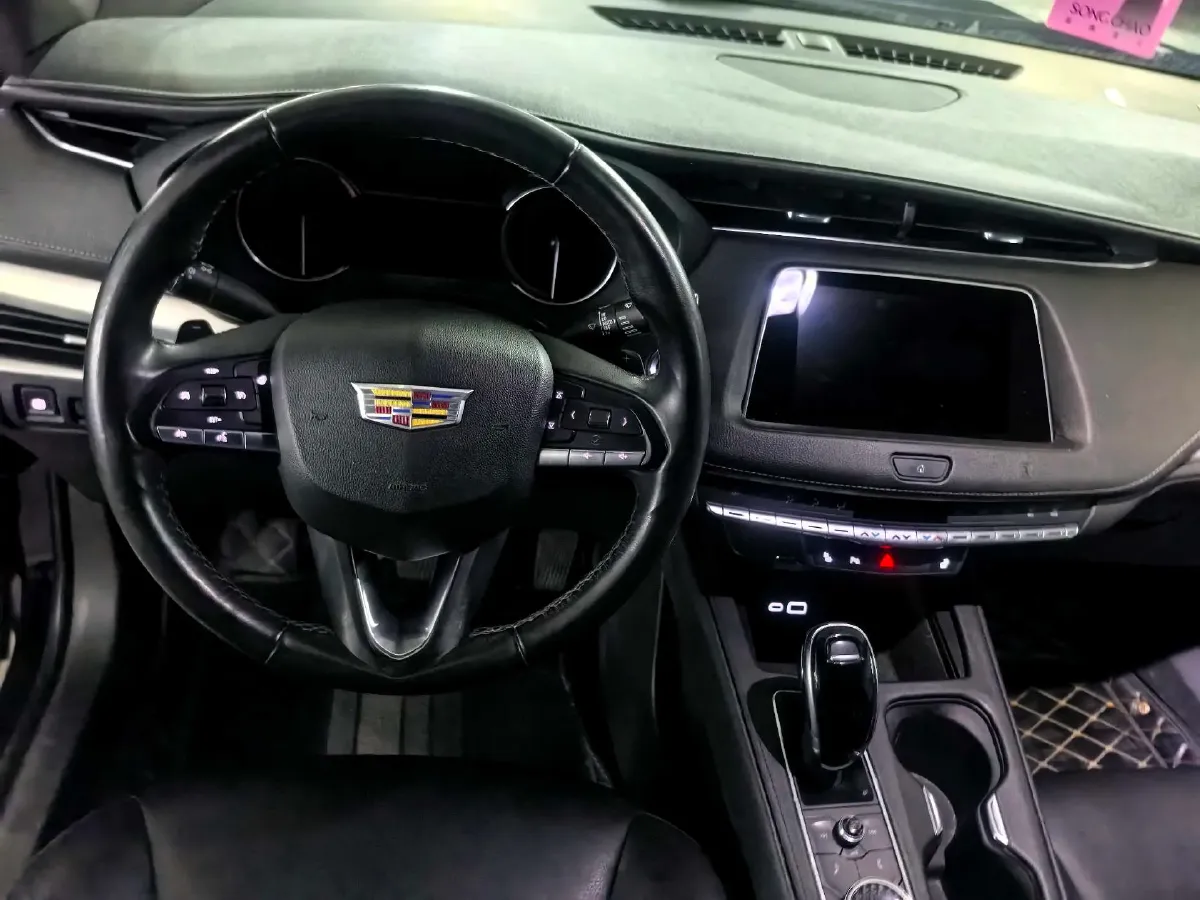 2021 Cadillac XT4 2.0T 237HP L4 9AT,autocango,china used car exporter,china ev exporter,chinese used car exporter,chinese used ev exporter