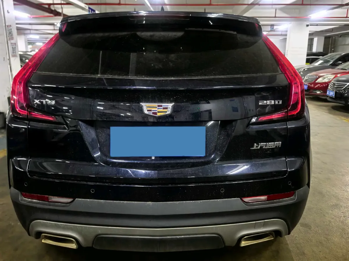 2021 Cadillac XT4 2.0T 237HP L4 9AT,autocango,china used car exporter,china ev exporter,chinese used car exporter,chinese used ev exporter