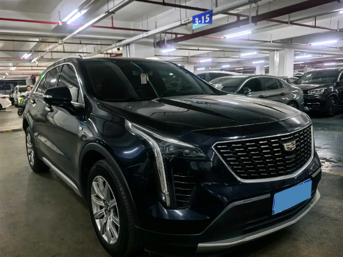 2021 Cadillac XT4 2.0T 237HP L4 9AT,autocango,china used car exporter,china ev exporter,chinese used car exporter,chinese used ev exporter