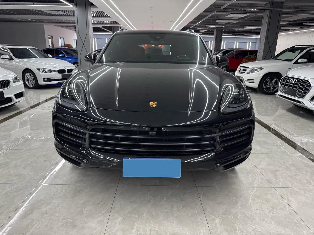 2023 Porsche Cayenne 3.0T 340HP V6 8AT,autocango,china used car exporter,china ev exporter,chinese used car exporter,chinese used ev exporter