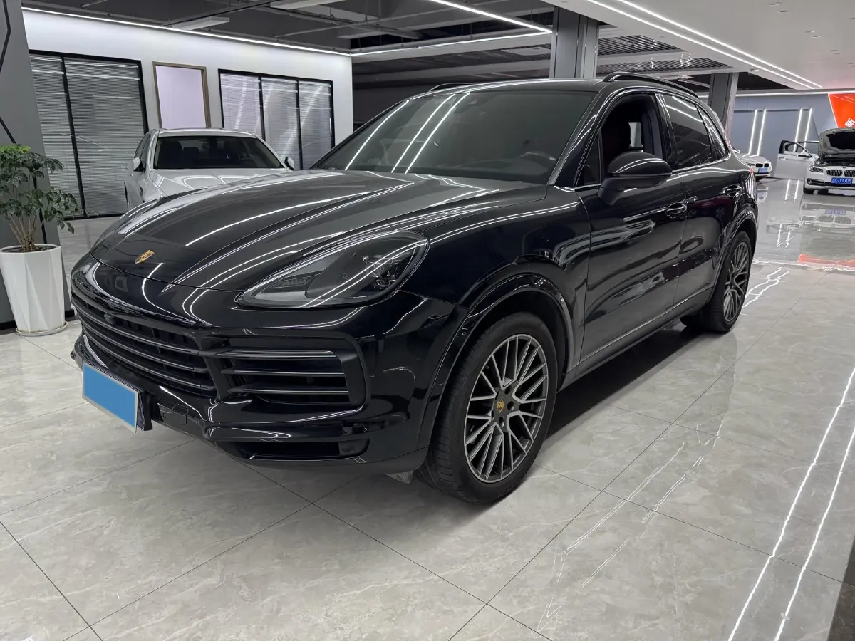 2023 Porsche Cayenne 3.0T 340HP V6 8AT,autocango,china used car exporter,china ev exporter,chinese used car exporter,chinese used ev exporter