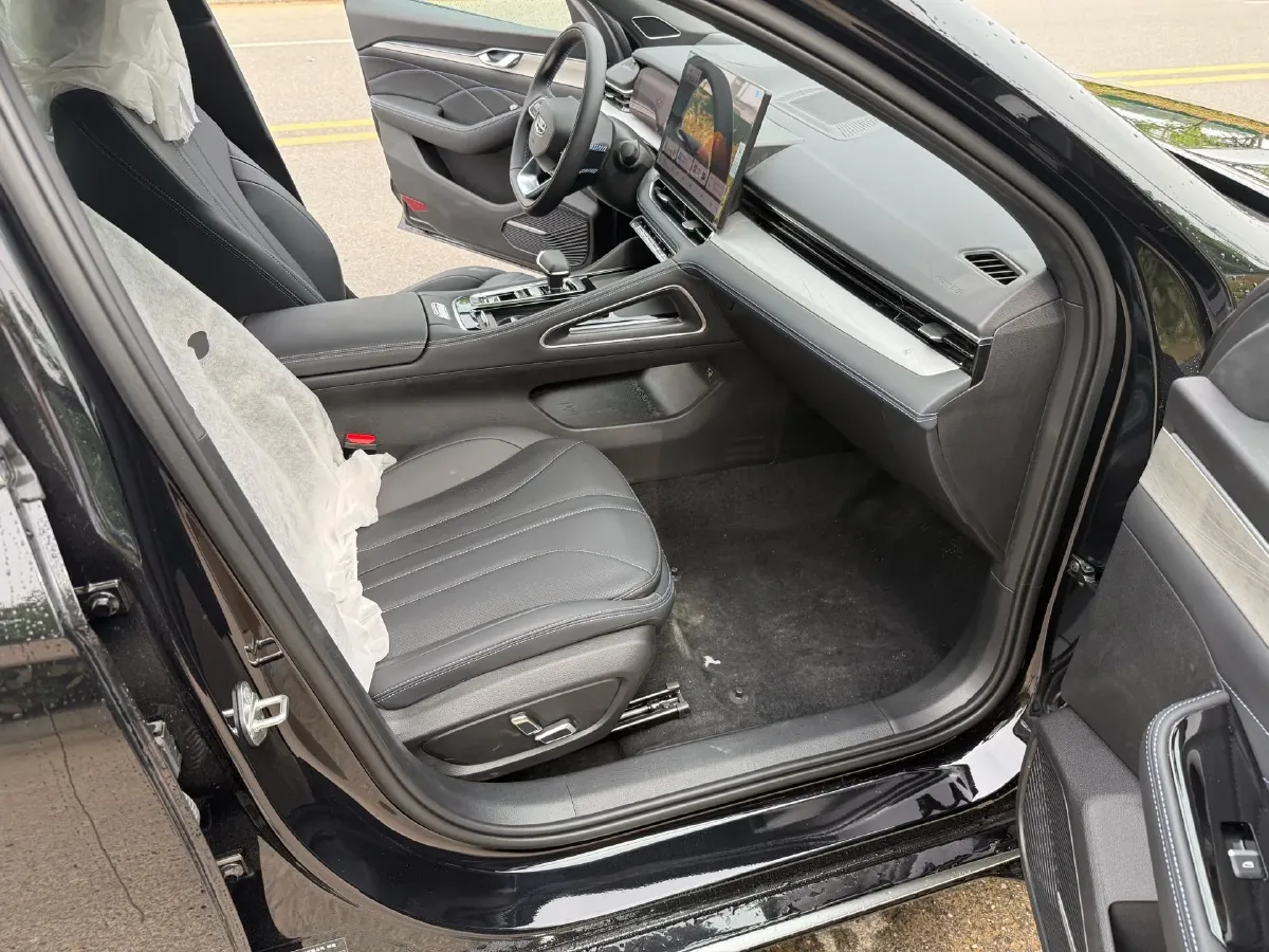 2026 Geely Preface 1.5T 181HP L4 7DCT,autocango,china used car exporter,china ev exporter,chinese used car exporter,chinese used ev exporter