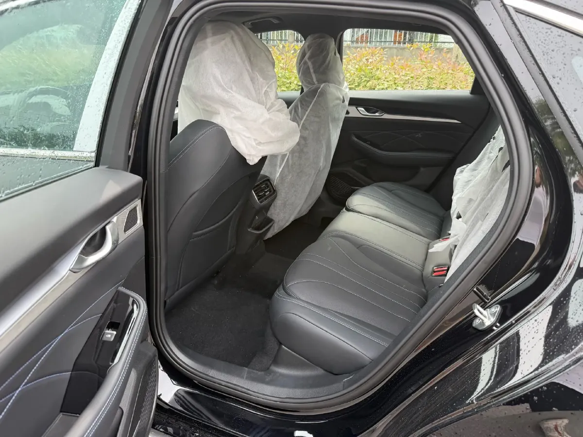 2026 Geely Preface 1.5T 181HP L4 7DCT,autocango,china used car exporter,china ev exporter,chinese used car exporter,chinese used ev exporter