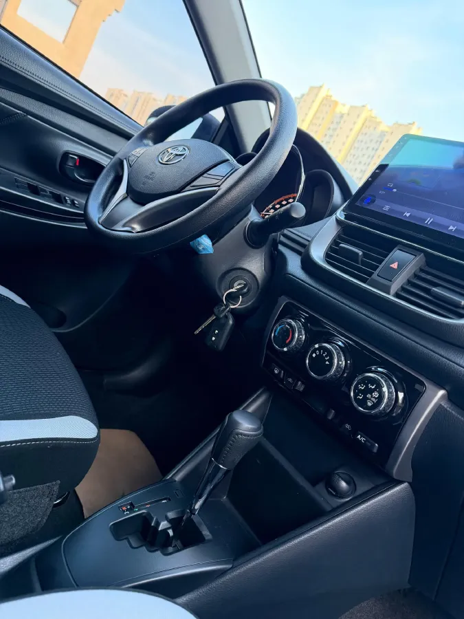 2022 Toyota Yaris L 1.5L 112HP L4 CVT,autocango,china used car exporter,china ev exporter,chinese used car exporter,chinese used ev exporter