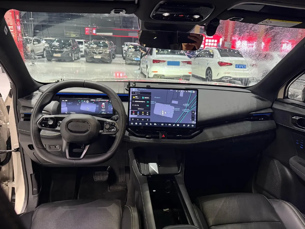 2025 LYNK&CO 06 1.5T 181HP L4 7DCT,autocango,china used car exporter,china ev exporter,chinese used car exporter,chinese used ev exporter