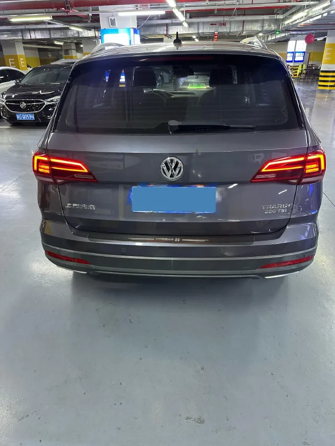 2019 MINI MINI 1.5T 102HP L3 7DCT,autocango,china used car exporter,china ev exporter,chinese used car exporter,chinese used ev exporter