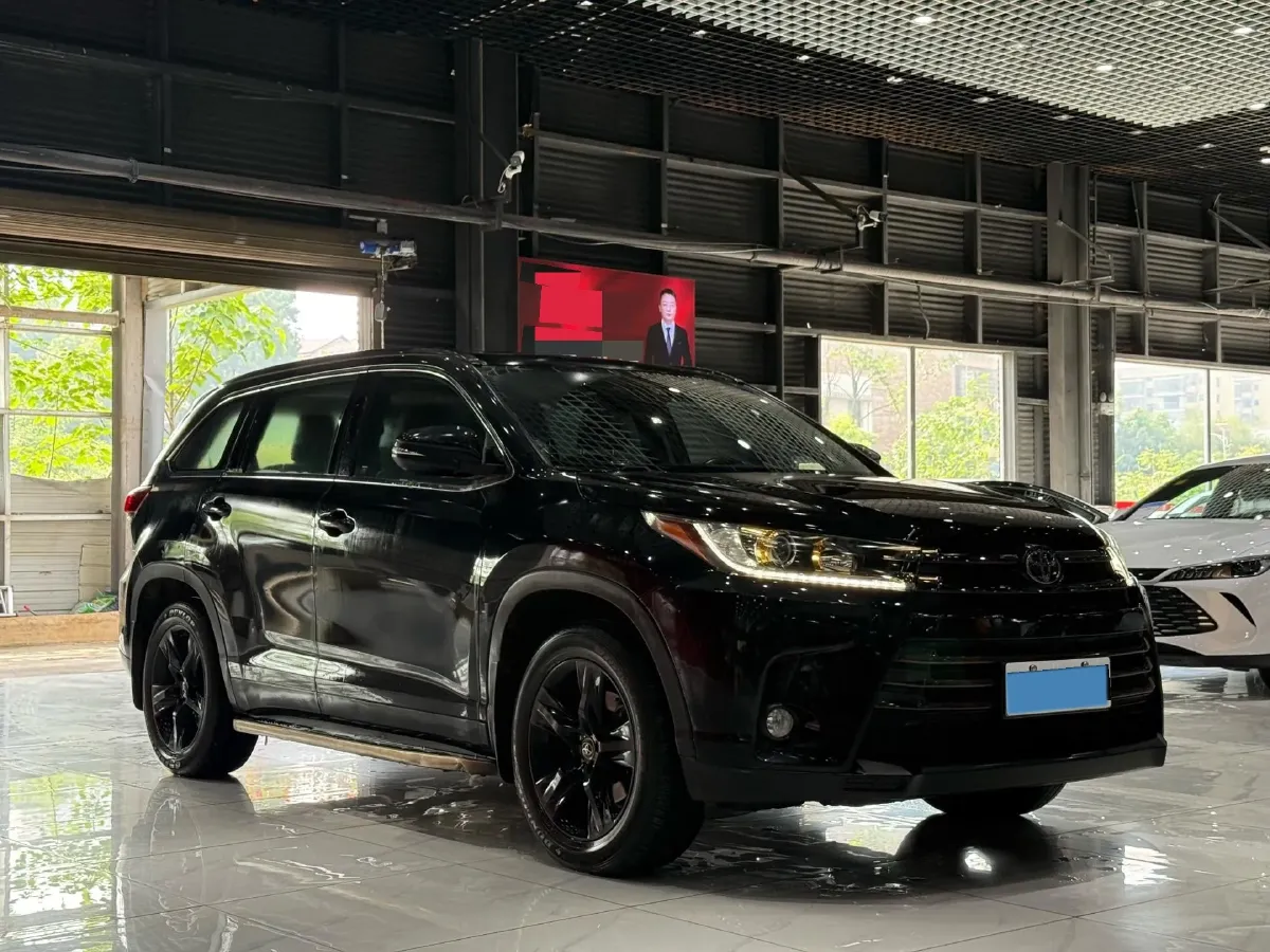 2019 HanTeng V7 1.5T 156HP L4 6AT,autocango,china used car exporter,china ev exporter,chinese used car exporter,chinese used ev exporter