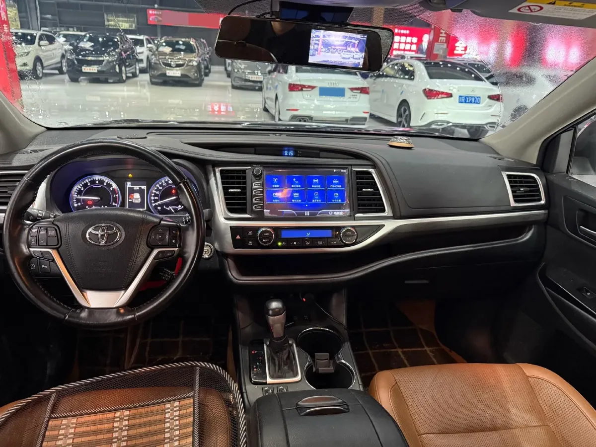 2019 HanTeng V7 1.5T 156HP L4 6AT,autocango,china used car exporter,china ev exporter,chinese used car exporter,chinese used ev exporter
