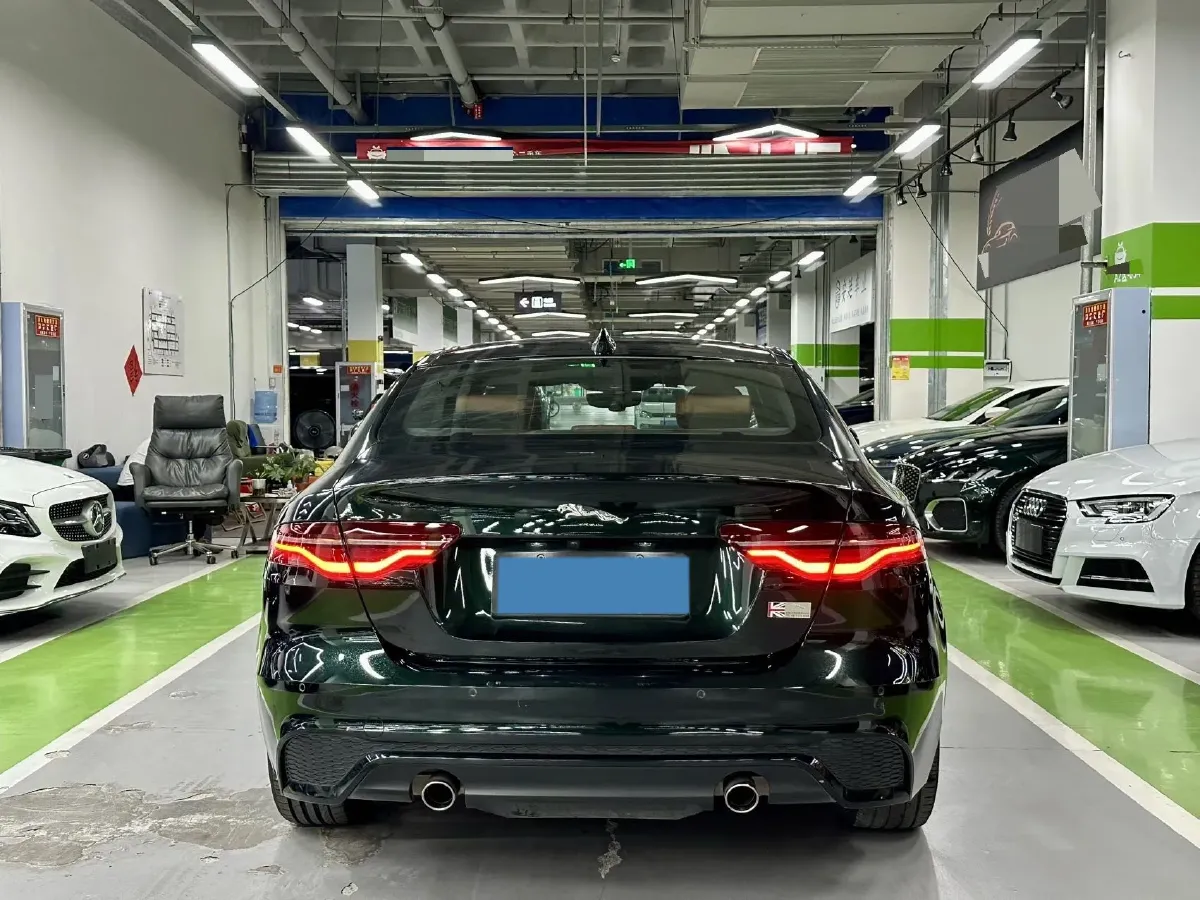 2021 Jaguar XEL 2.0T 250HP L4 8AT,autocango,china used car exporter,china ev exporter,chinese used car exporter,chinese used ev exporter