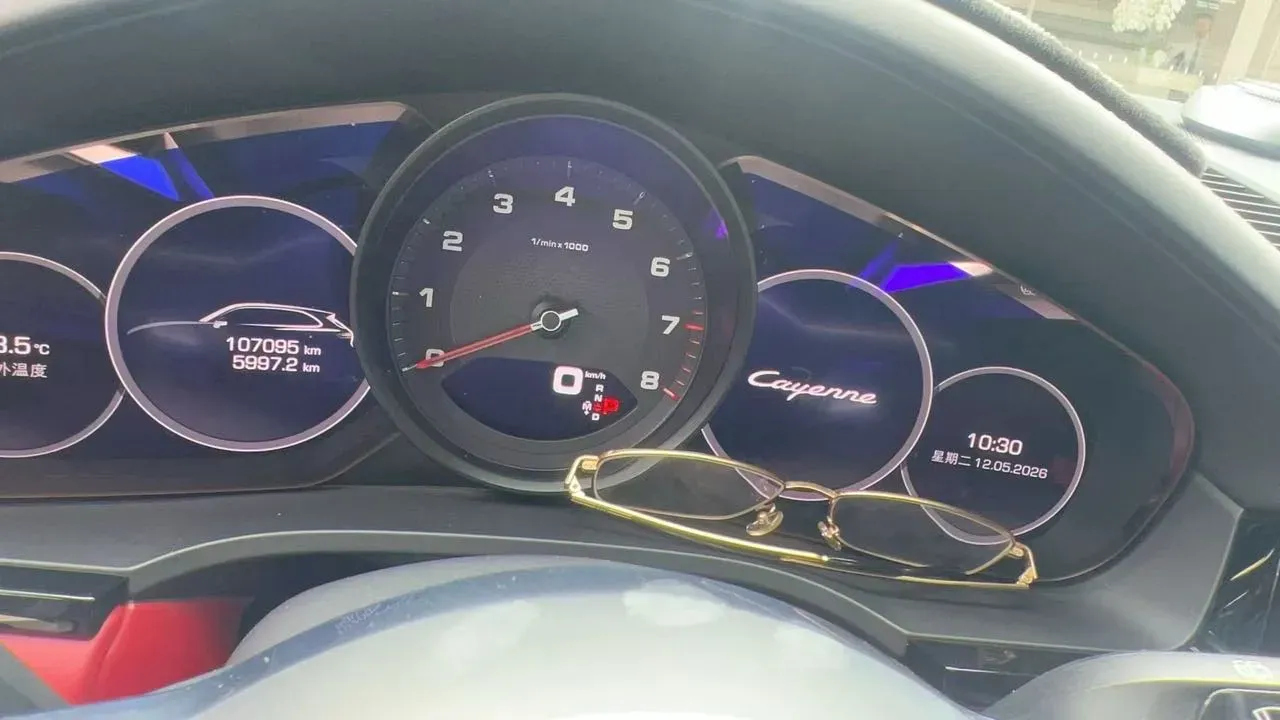 2019 Porsche Cayenne 3.0T 340HP V6 8AT,autocango,china used car exporter,china ev exporter,chinese used car exporter,chinese used ev exporter