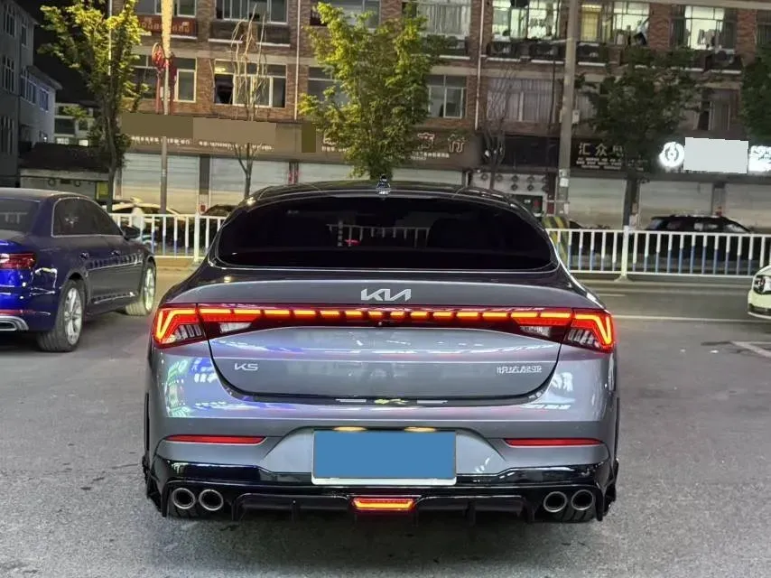 2021 Kia K5 2.0T 240HP L4 8AT,autocango,china used car exporter,china ev exporter,chinese used car exporter,chinese used ev exporter