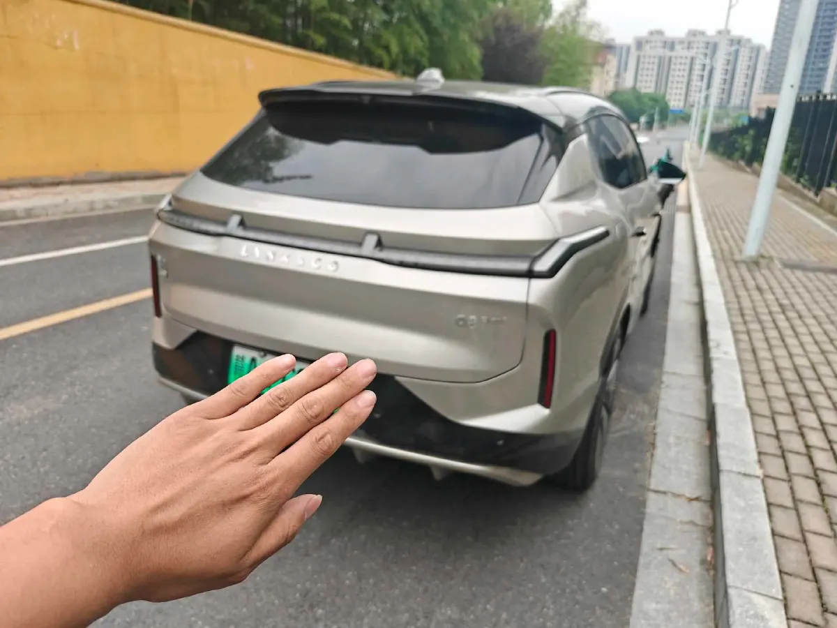 2023 LYNK&CO 08 EM-P 1.5T 163HP L4 3DHT PHEV 39.8KWH,autocango,china used car exporter,china ev exporter,chinese used car exporter,chinese used ev exporter