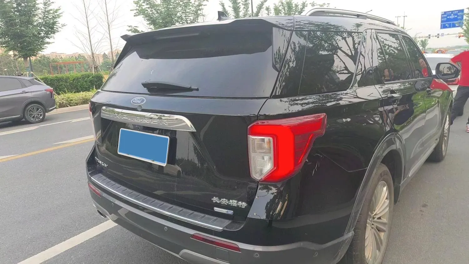 2020 Ford Explorer 2.3T 276HP L4 10AT,autocango,china used car exporter,china ev exporter,chinese used car exporter,chinese used ev exporter