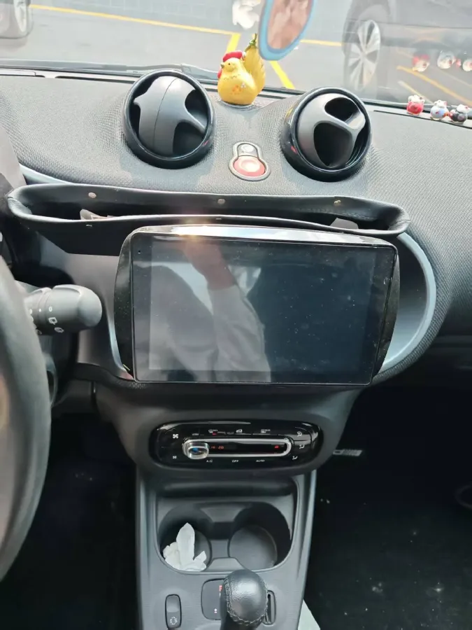 2019 Smart smart fortwo 0.9T 90HP L3 6DCT,autocango,china used car exporter,china ev exporter,chinese used car exporter,chinese used ev exporter