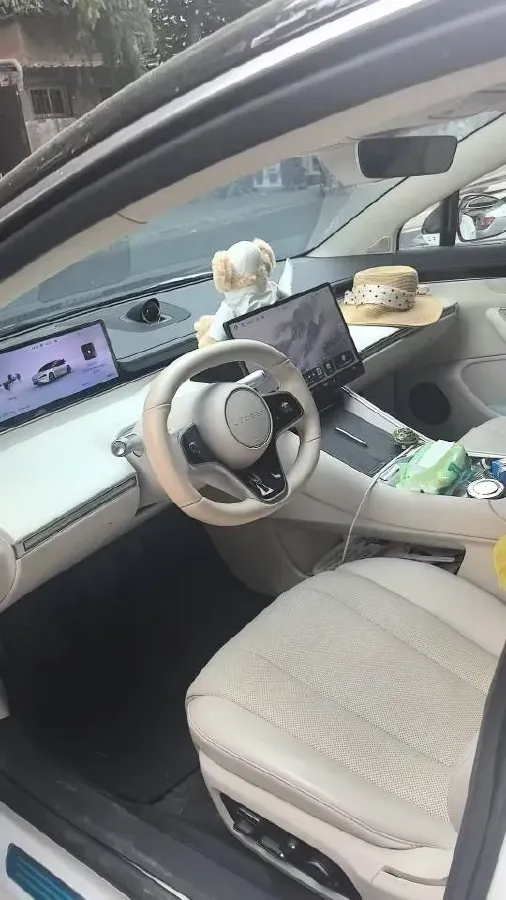 2024 Luxeed S7 BEV 82KWH,autocango,china used car exporter,china ev exporter,chinese used car exporter,chinese used ev exporter