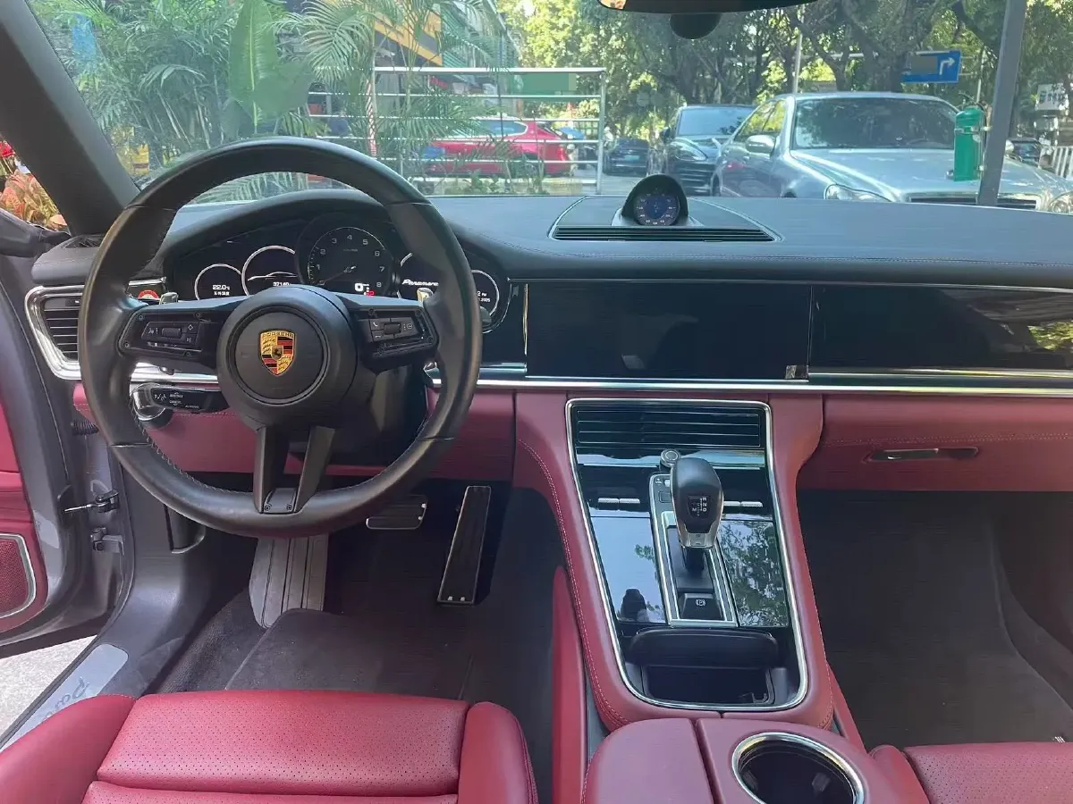 2021 Porsche Panamera 2.9T 330HP V6 8DCT,autocango,china used car exporter,china ev exporter,chinese used car exporter,chinese used ev exporter