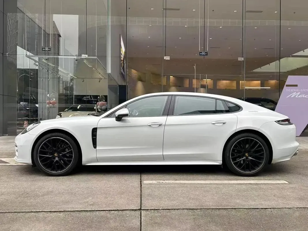2021 Porsche Panamera 2.9T 330HP V6 8DCT,autocango,china used car exporter,china ev exporter,chinese used car exporter,chinese used ev exporter