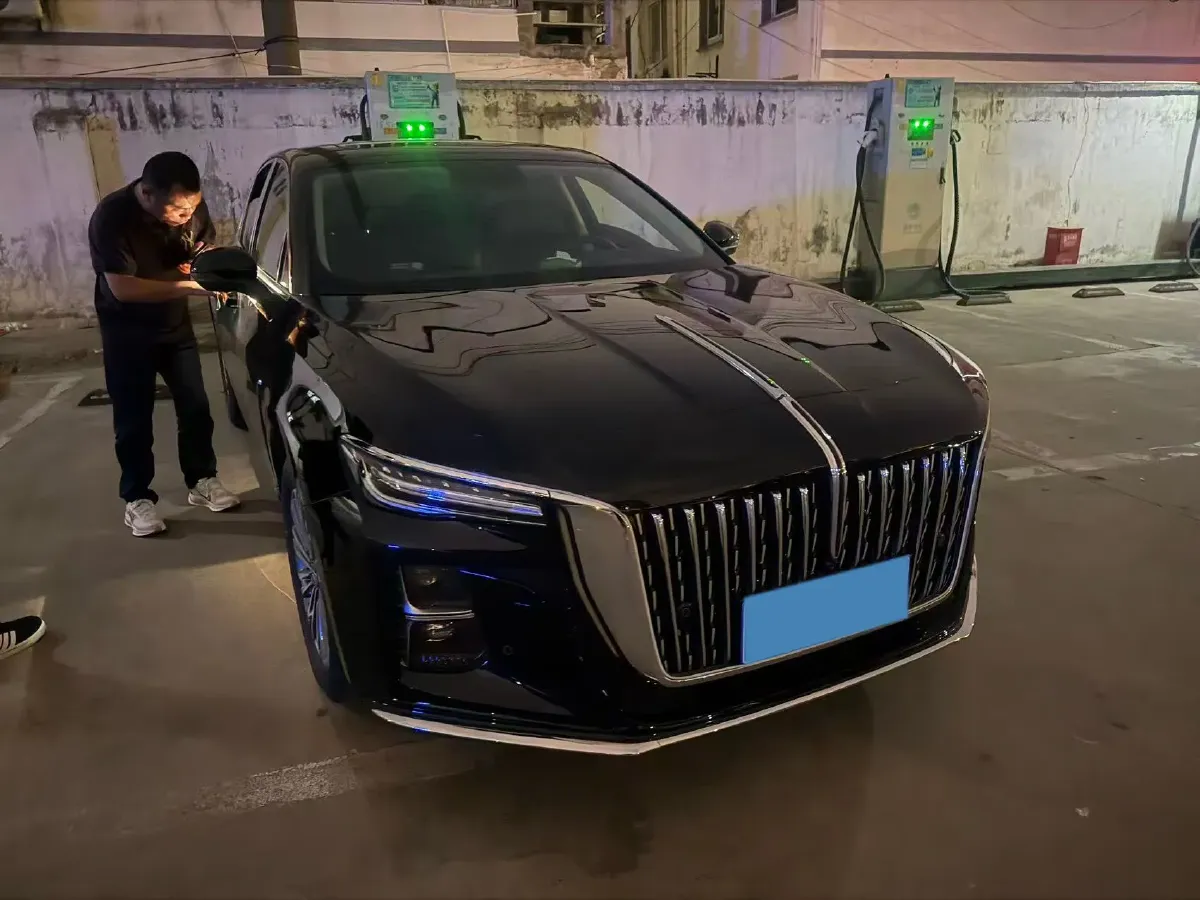 2024 HongQi H5 1.5T 169HP L4 7DCT,autocango,china used car exporter,china ev exporter,chinese used car exporter,chinese used ev exporter