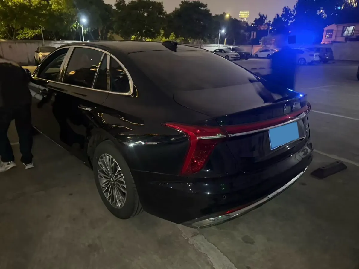 2024 HongQi H5 1.5T 169HP L4 7DCT,autocango,china used car exporter,china ev exporter,chinese used car exporter,chinese used ev exporter