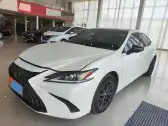 2021 LEXUS ES,autocango,china used car exporter,china ev exporter,chinese used car exporter,chinese used ev exporter