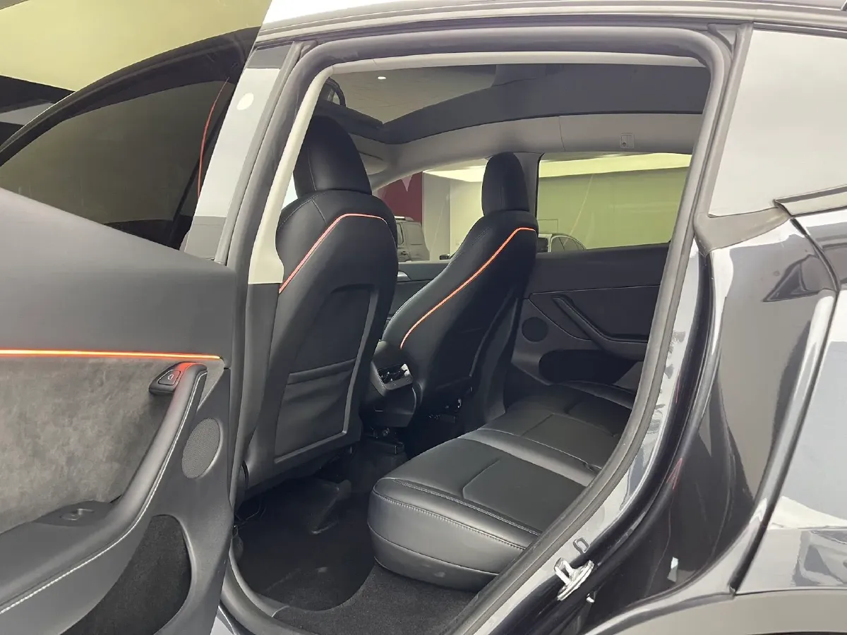 2024 Iveco OuSheng BEV 77.28KWH,autocango,china used car exporter,china ev exporter,chinese used car exporter,chinese used ev exporter