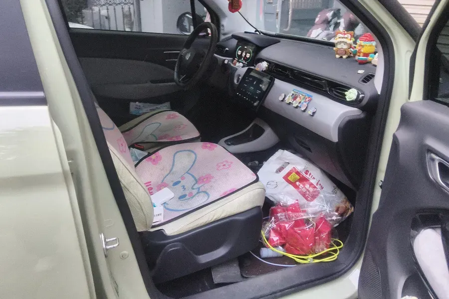 2022 Leapmotor T03 BEV 41KWH,autocango,china used car exporter,china ev exporter,chinese used car exporter,chinese used ev exporter