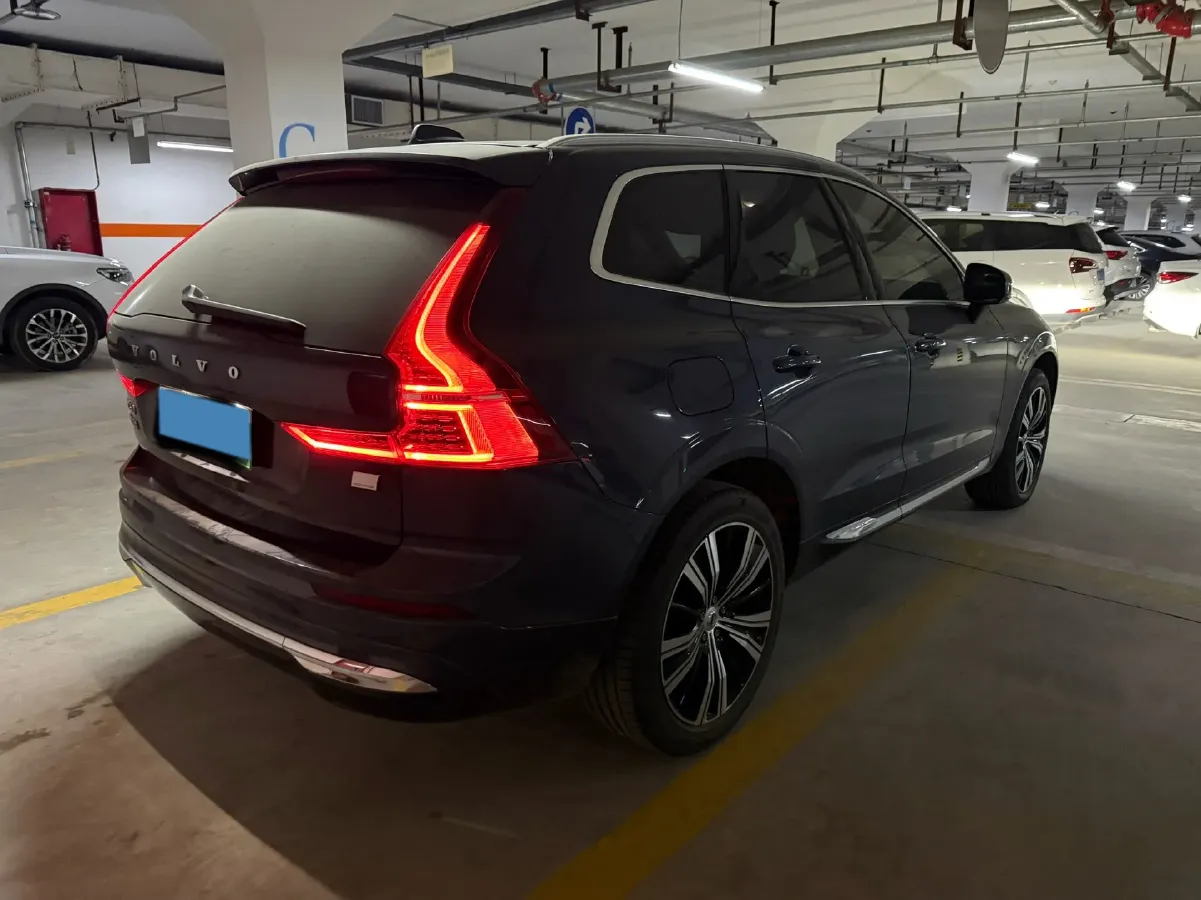 2023 Volvo XC60 PHEV 2.0T 310HP L4 8AT PHEV 18.8KWH,autocango,china used car exporter,china ev exporter,chinese used car exporter,chinese used ev exporter