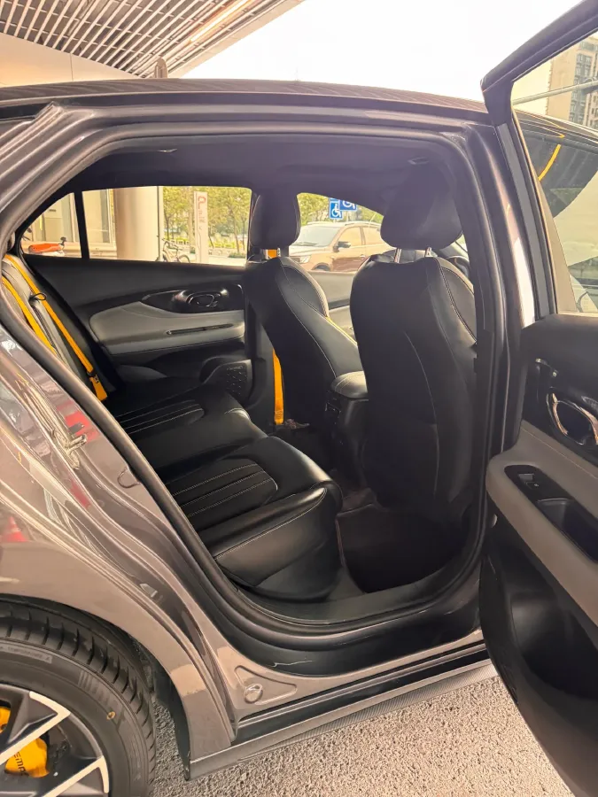 2021 GAC Trumpchi Empow 1.5T 177HP L4 7DCT,autocango,china used car exporter,china ev exporter,chinese used car exporter,chinese used ev exporter