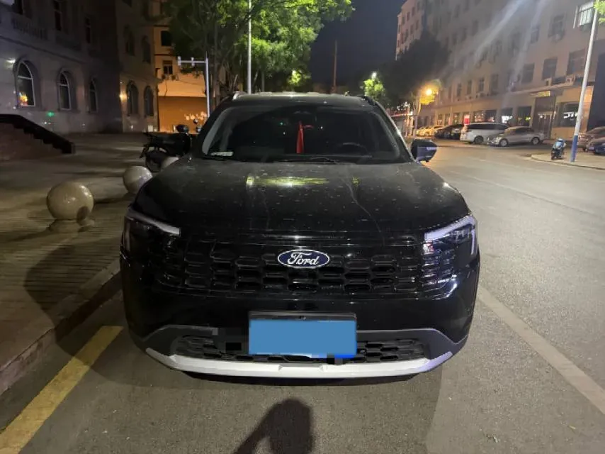 2025 Ford Equator Sport 1.5T 170HP L4 7DCT,autocango,china used car exporter,china ev exporter,chinese used car exporter,chinese used ev exporter