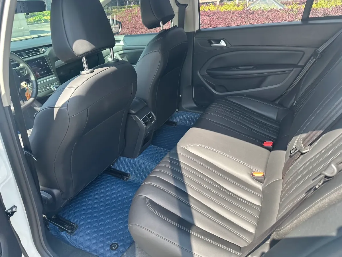 2019 Peugeot 408 1.6T 170HP L4 6AT,autocango,china used car exporter,china ev exporter,chinese used car exporter,chinese used ev exporter