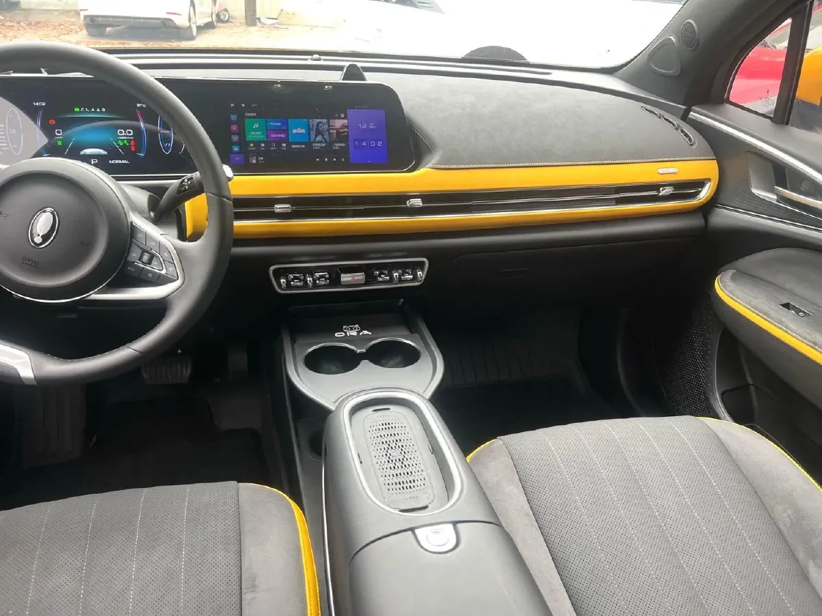 2024 Ora FunkyCat GT BEV 47.8KWH,autocango,china used car exporter,china ev exporter,chinese used car exporter,chinese used ev exporter