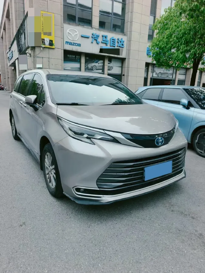 2021 Toyota Sienna 2.5L 192HP L4 E-CVT Hybrid,autocango,china used car exporter,china ev exporter,chinese used car exporter,chinese used ev exporter