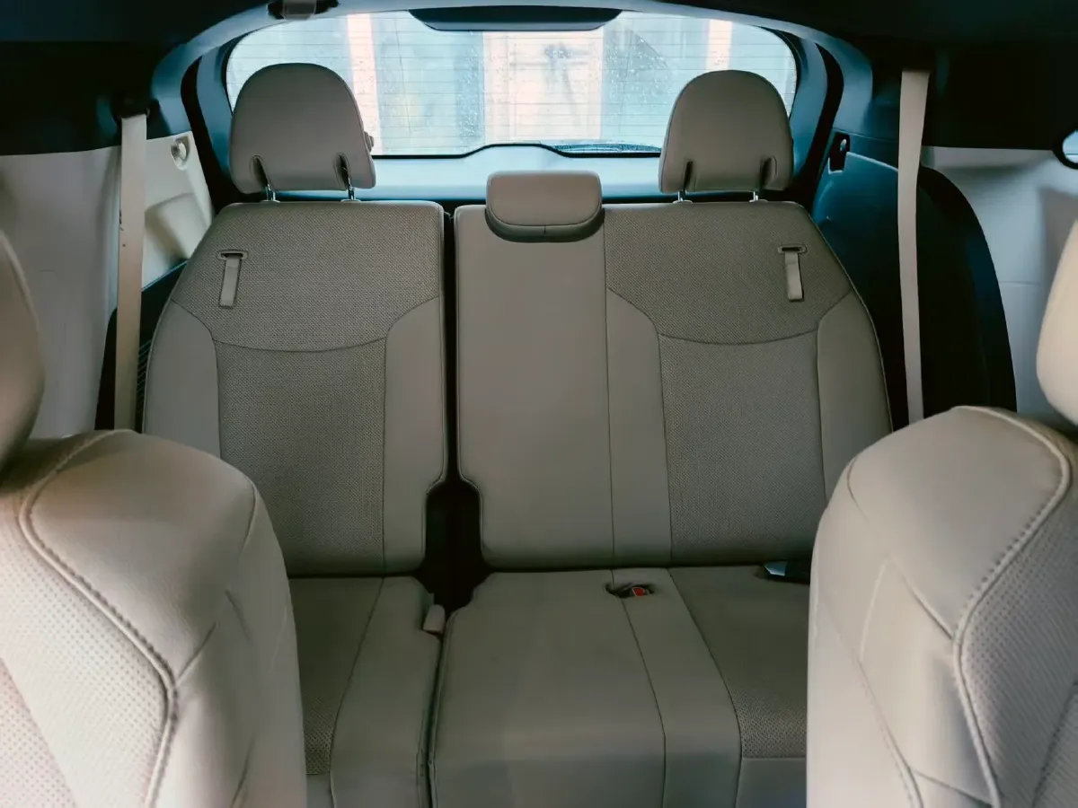 2021 Toyota Sienna 2.5L 192HP L4 E-CVT Hybrid,autocango,china used car exporter,china ev exporter,chinese used car exporter,chinese used ev exporter