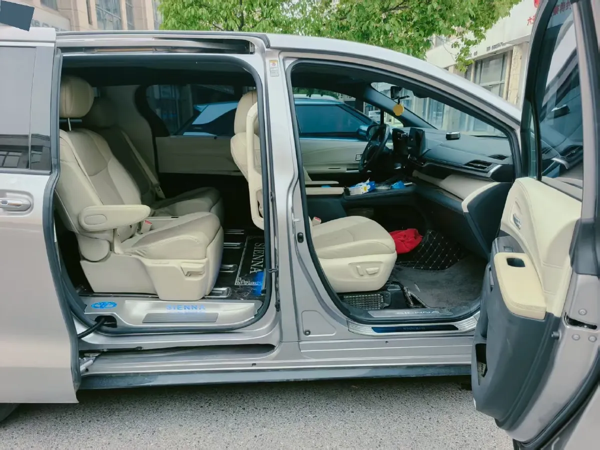 2021 Toyota Sienna 2.5L 192HP L4 E-CVT Hybrid,autocango,china used car exporter,china ev exporter,chinese used car exporter,chinese used ev exporter