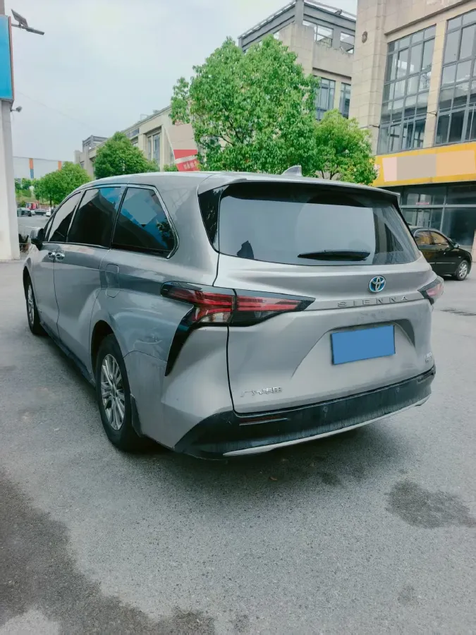 2021 Toyota Sienna 2.5L 192HP L4 E-CVT Hybrid,autocango,china used car exporter,china ev exporter,chinese used car exporter,chinese used ev exporter