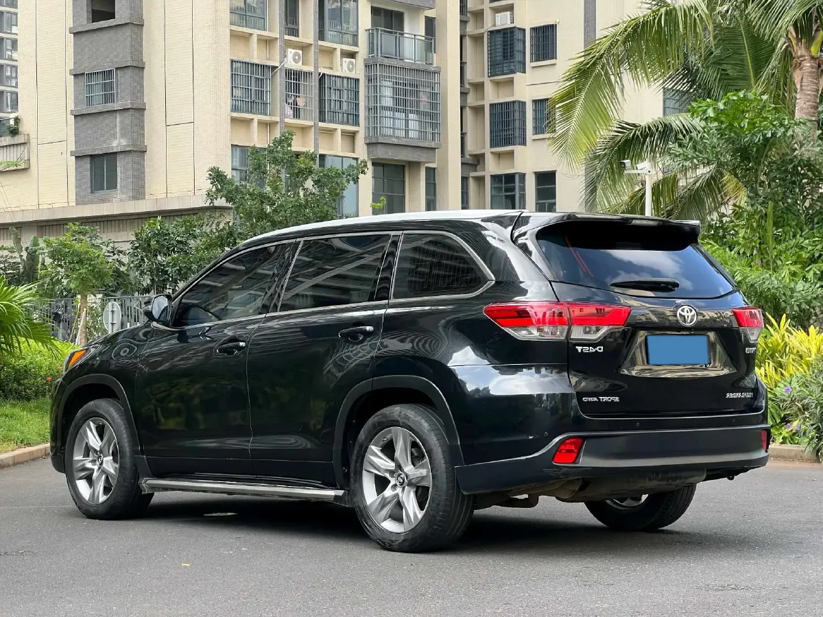 2019 HanTeng V7 1.5T 156HP L4 6AT,autocango,china used car exporter,china ev exporter,chinese used car exporter,chinese used ev exporter