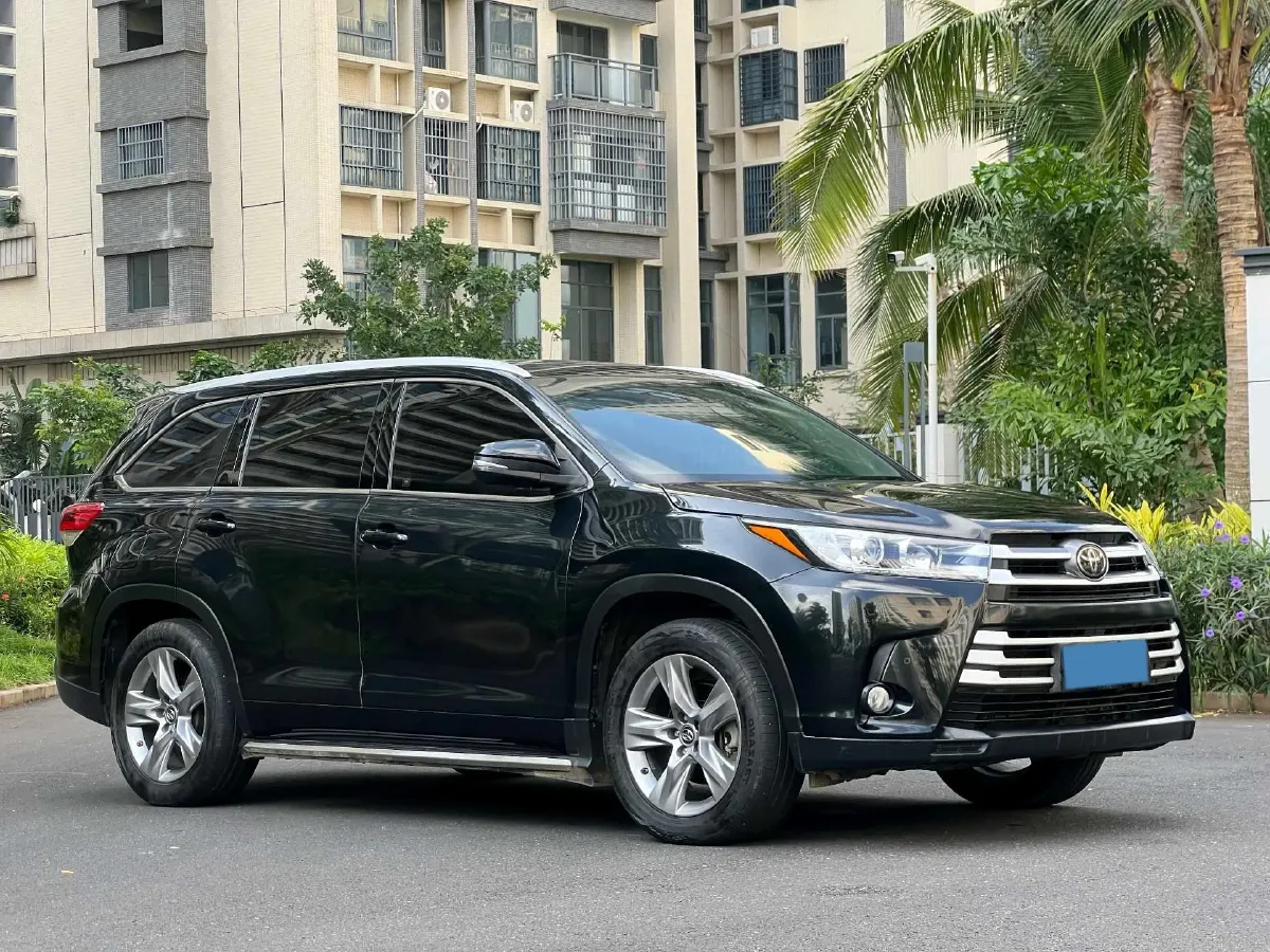 2019 HanTeng V7 1.5T 156HP L4 6AT,autocango,china used car exporter,china ev exporter,chinese used car exporter,chinese used ev exporter