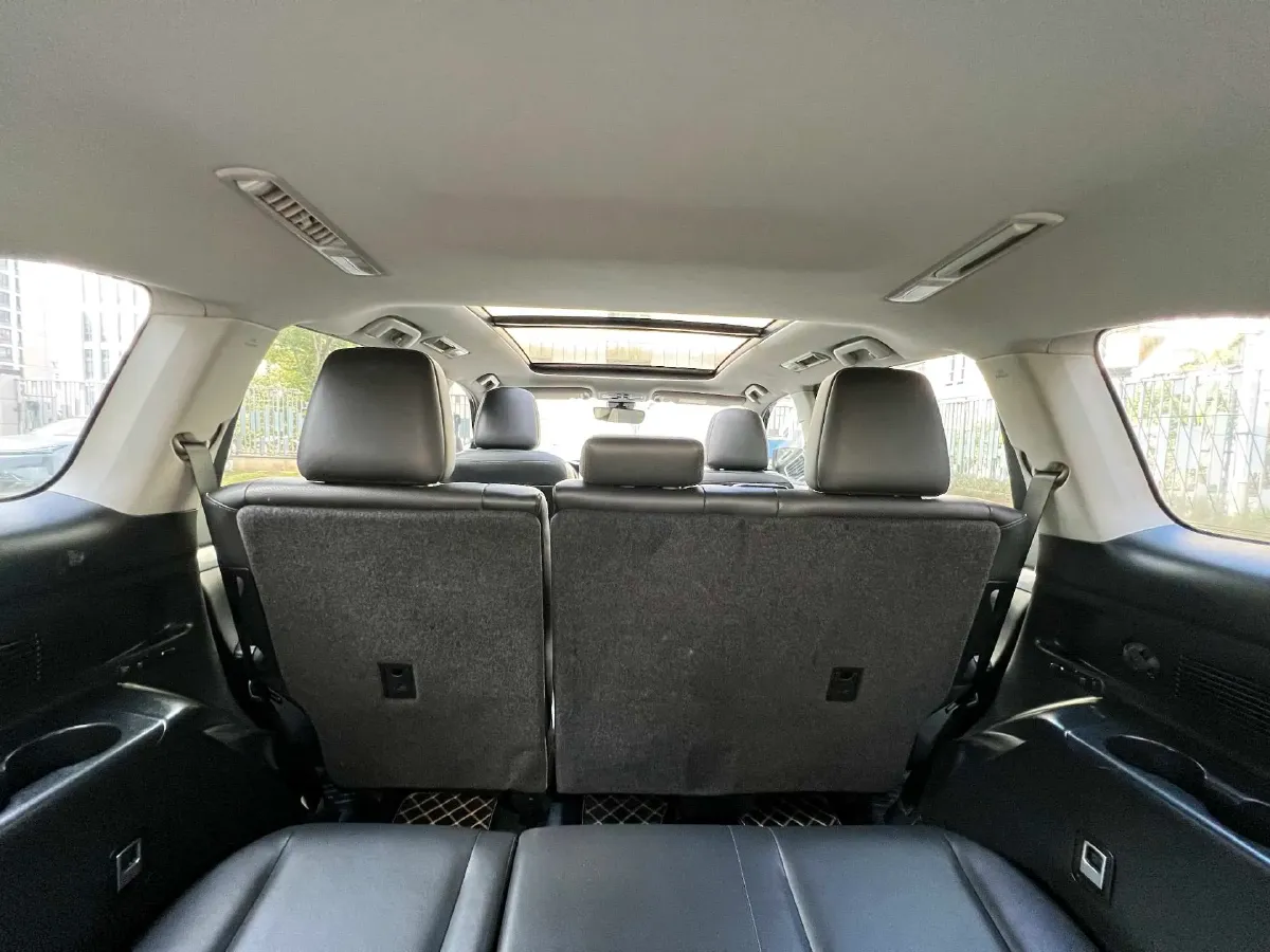 2019 HanTeng V7 1.5T 156HP L4 6AT,autocango,china used car exporter,china ev exporter,chinese used car exporter,chinese used ev exporter