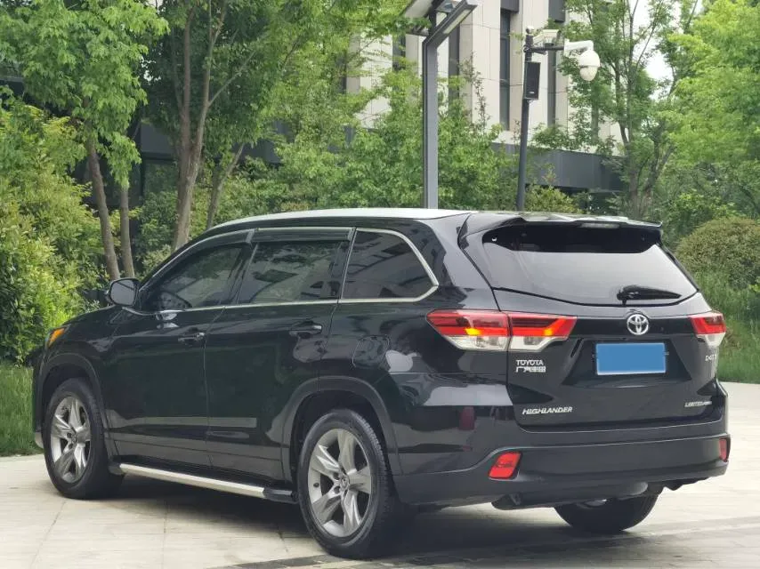 2018 Toyota Highlander 2.0T 220HP L4 6AT,autocango,china used car exporter,china ev exporter,chinese used car exporter,chinese used ev exporter