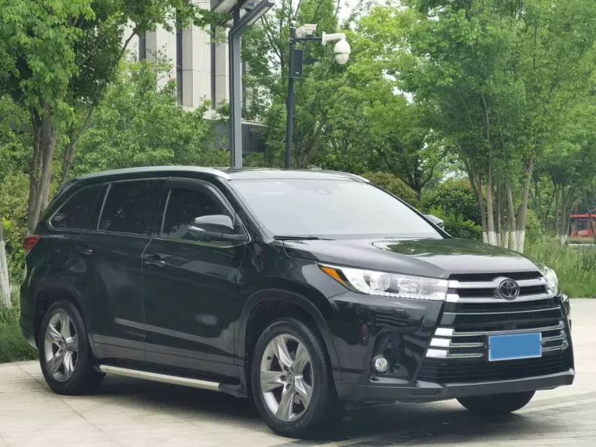 2018 Toyota Highlander 2.0T 220HP L4 6AT,autocango,china used car exporter,china ev exporter,chinese used car exporter,chinese used ev exporter
