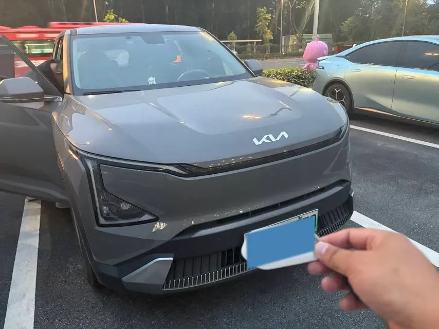 2024 Kia EV5 BEV 64.2KWH,autocango,china used car exporter,china ev exporter,chinese used car exporter,chinese used ev exporter