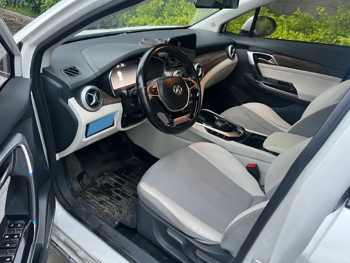 2018 BeiJing Auto EU5 BEV 53.66KWH,autocango,china used car exporter,china ev exporter,chinese used car exporter,chinese used ev exporter