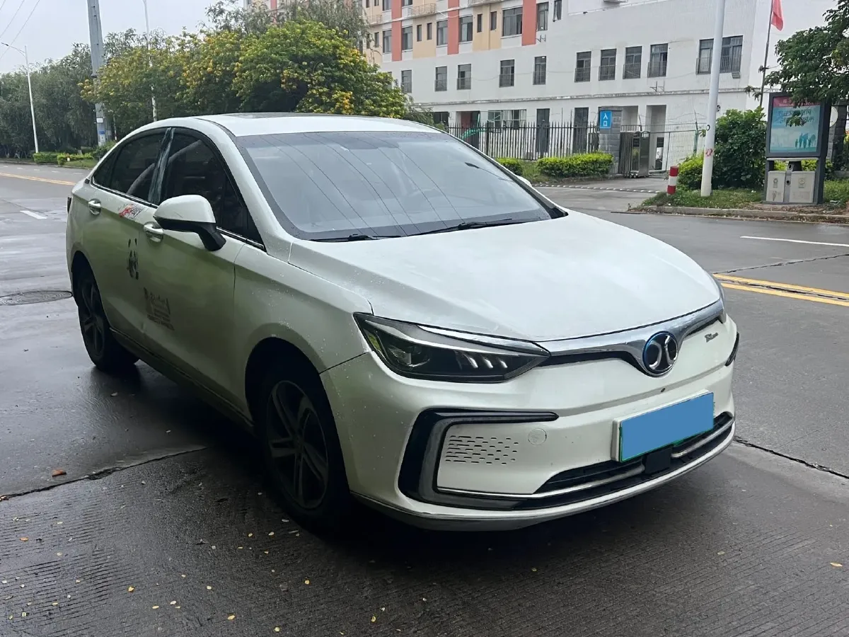 2018 BeiJing Auto EU5 BEV 53.66KWH,autocango,china used car exporter,china ev exporter,chinese used car exporter,chinese used ev exporter