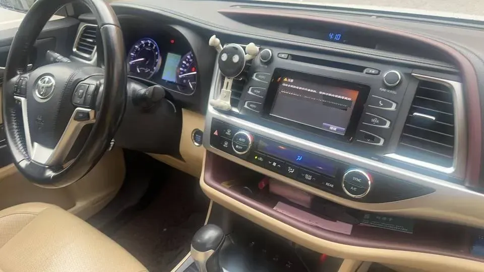 2017 Toyota Highlander 2.0T 220HP L4 6AT,autocango,china used car exporter,china ev exporter,chinese used car exporter,chinese used ev exporter