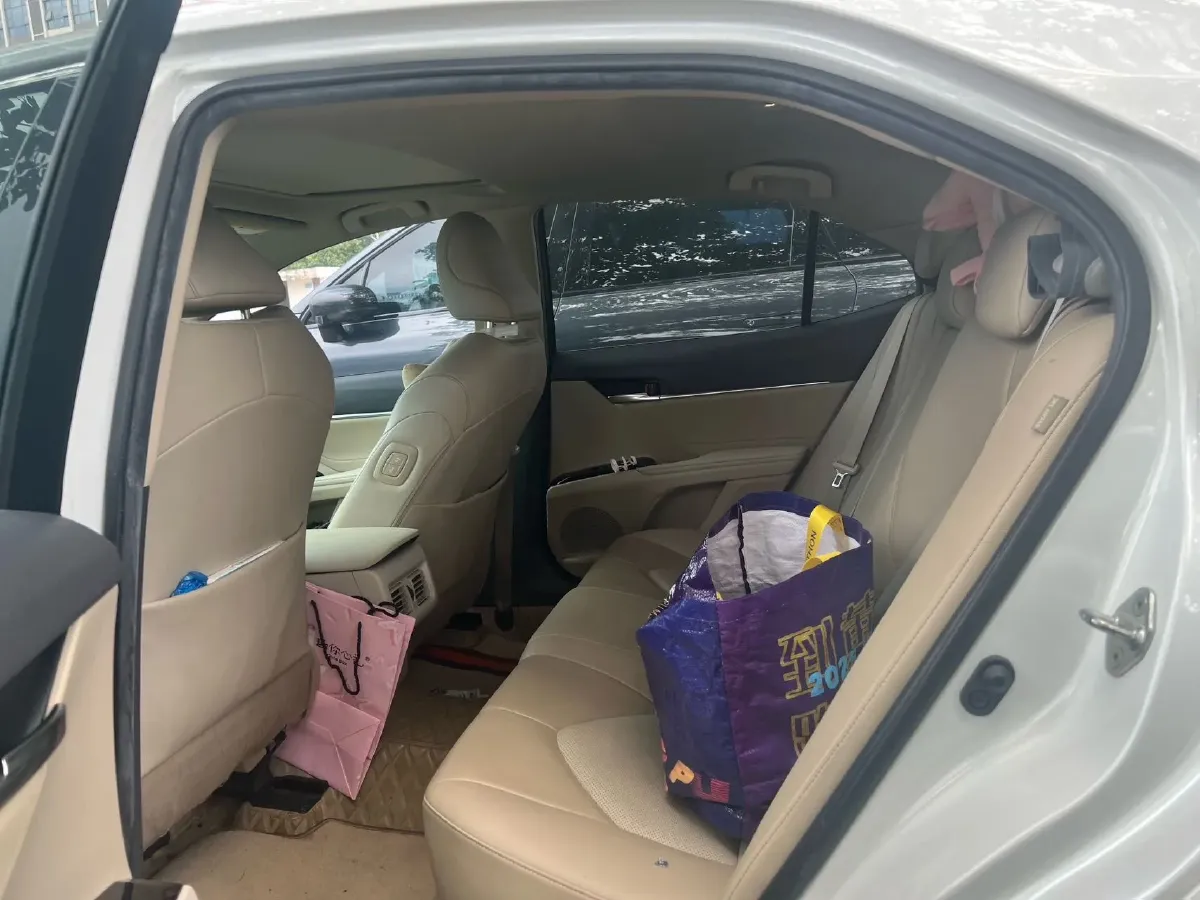2019 Toyota Camry 2.0L 178HP L4 CVT,autocango,china used car exporter,china ev exporter,chinese used car exporter,chinese used ev exporter